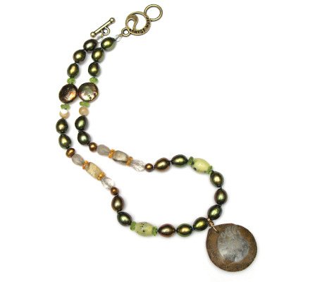 Mawu Short Style Necklace